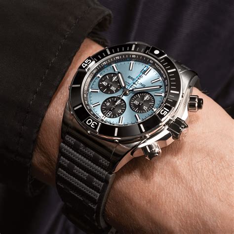 breitling chronomat b01 41|breitling chronomat b01 44 review.